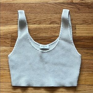 BABATON Aritizia sculpt flex round neck crop top size m